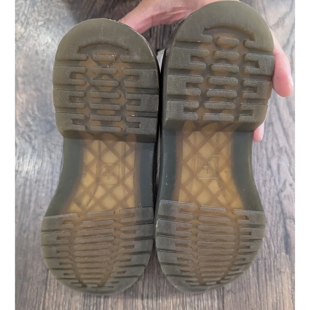 Dr. Martens very good
